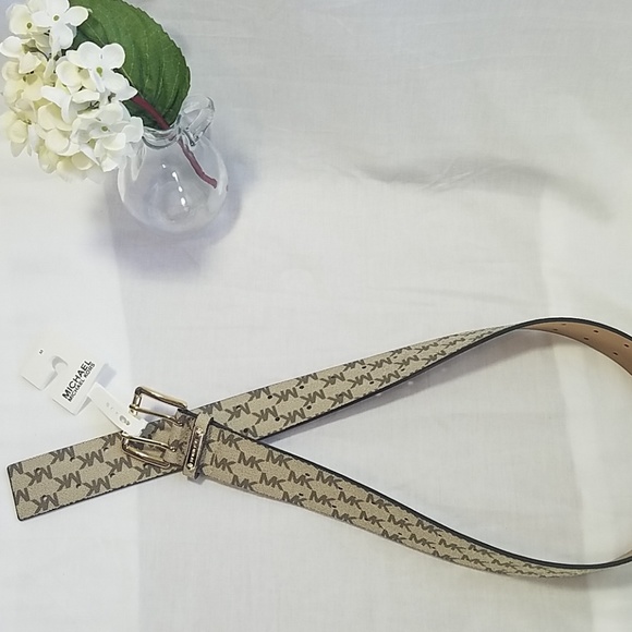 Michael Kors Accessories - 🚫SOLD🚫 MK Belt